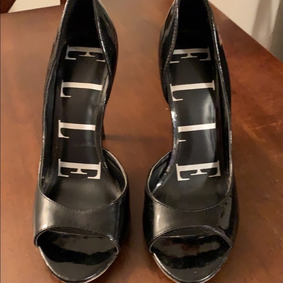 Black open toe heels - Picture 2 of 5